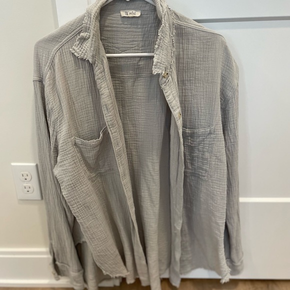 LA MIEL Tops - LA MIEL women’s button up